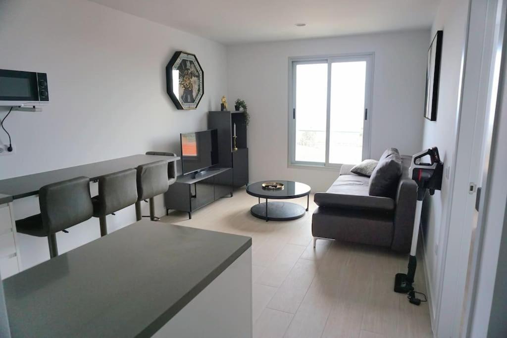 Edif La Luz No 4 With Big Private Terrace *